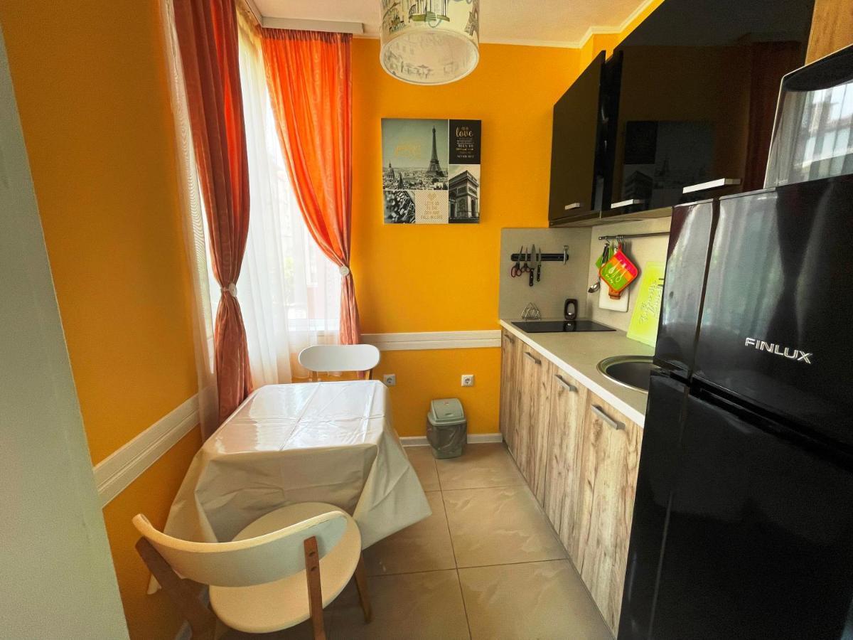 Bright 1Bd Apartment With Nice Terrace Burgas City Exterior foto